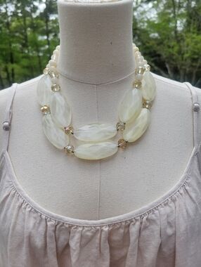 Vintage Elegant Cream Faceted Statement Necklace or Pant/Jean  Loop Jewel